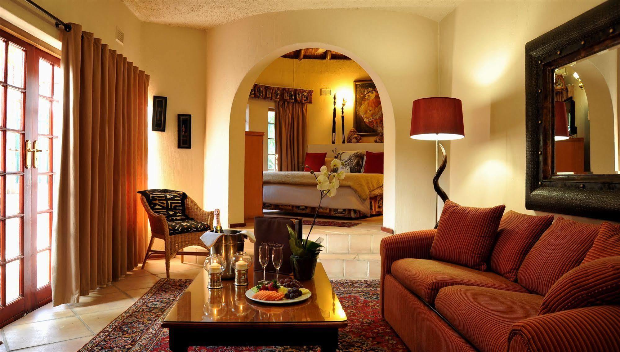 Zulu Nyala Country Manor Hotel Johannesburg Exterior photo
