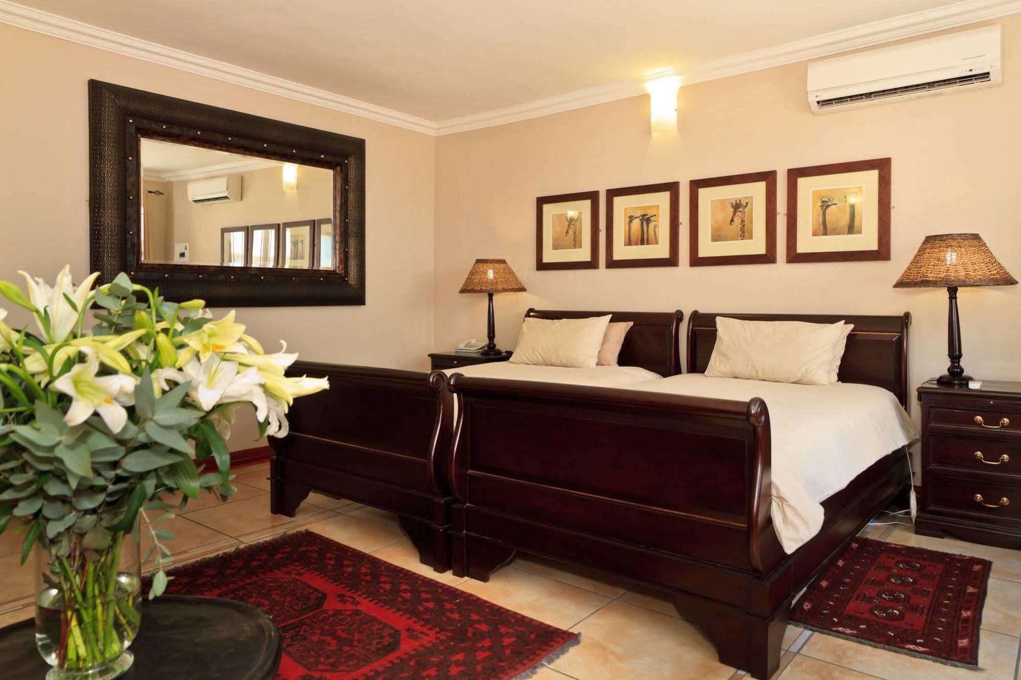 Zulu Nyala Country Manor Hotel Johannesburg Exterior photo