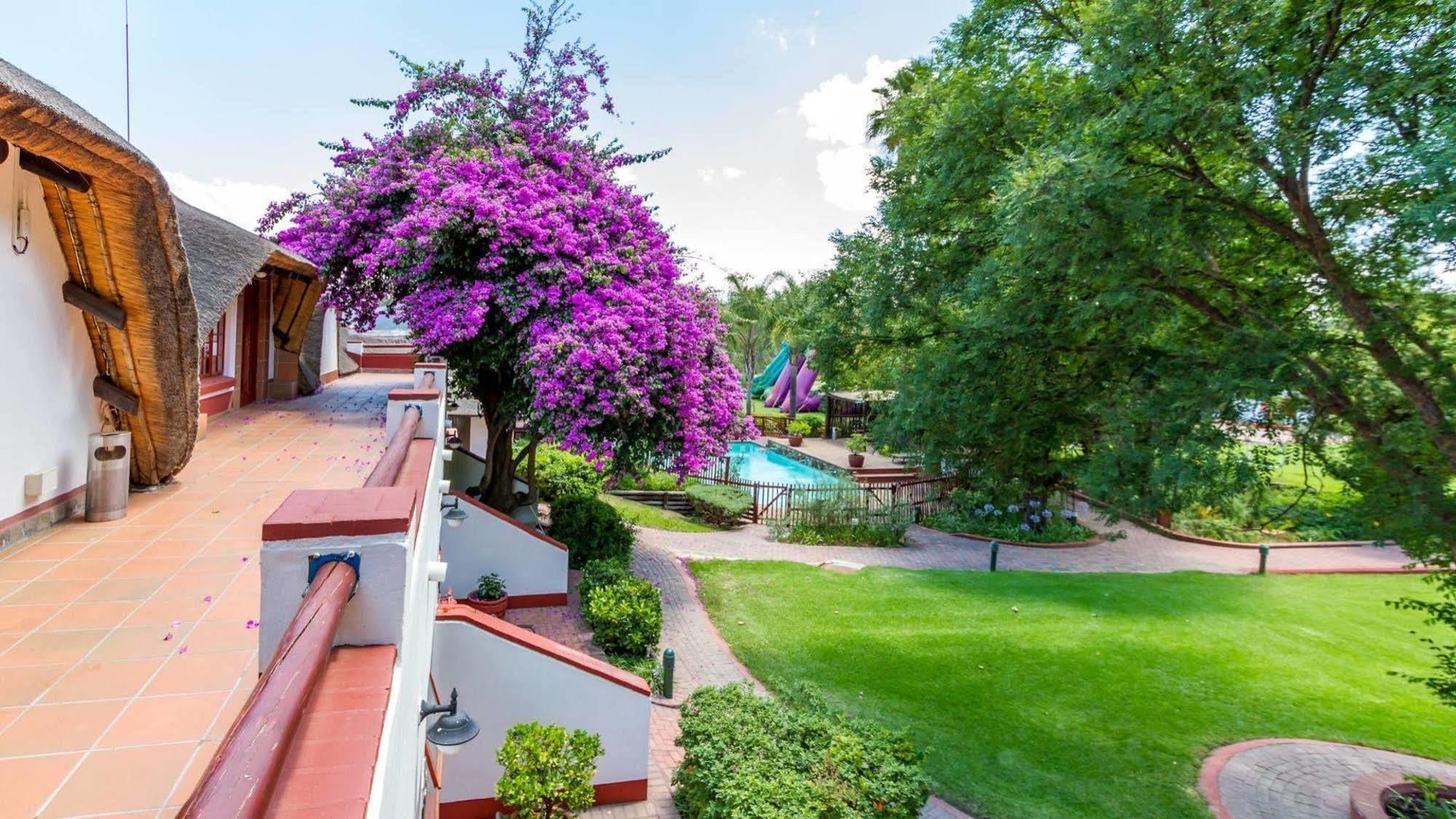 Zulu Nyala Country Manor Hotel Johannesburg Exterior photo